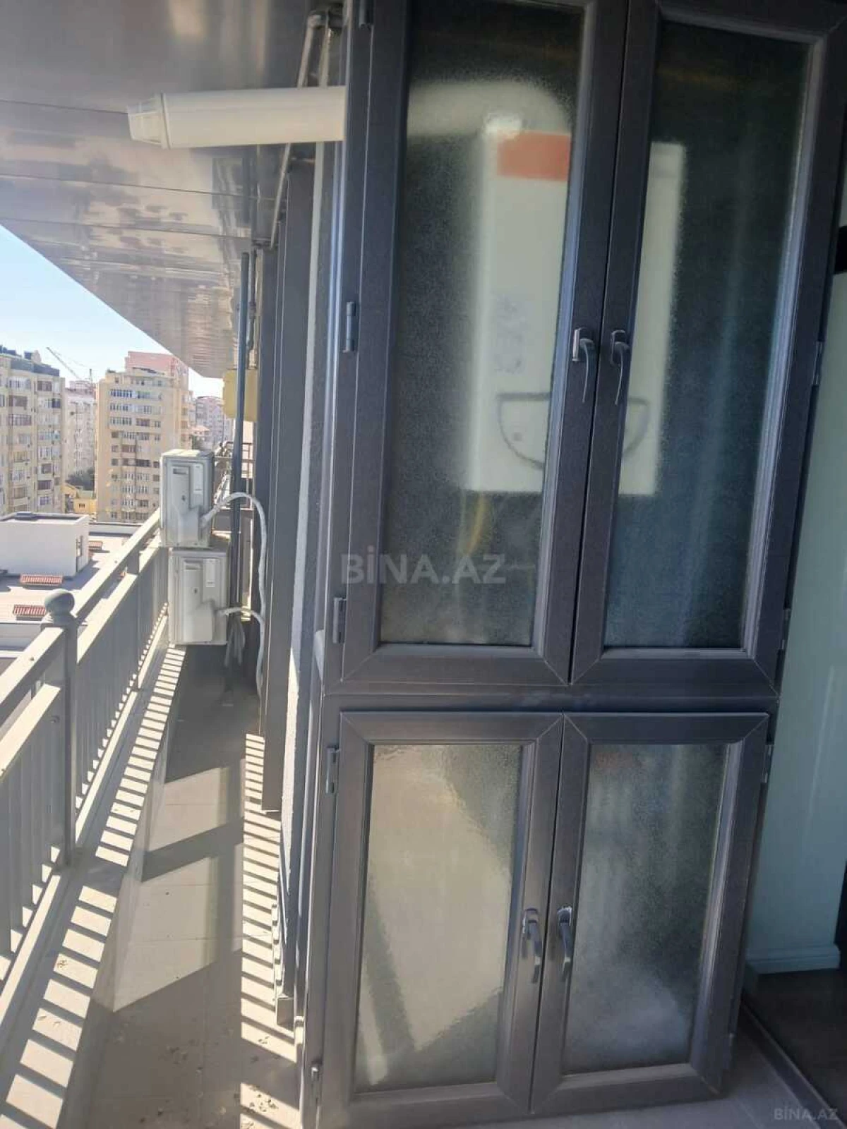 Satılır 2 otaqlı mənzil 80 m²