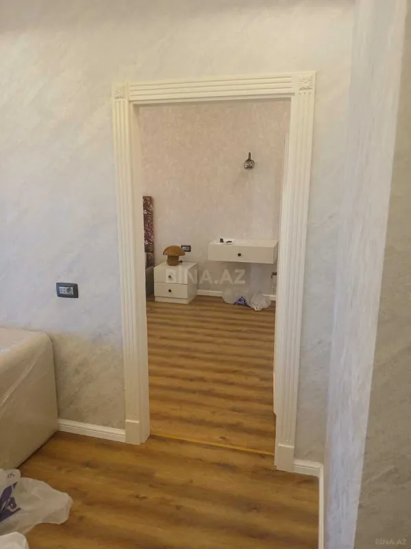 Satılır 2 otaqlı mənzil 80 m²