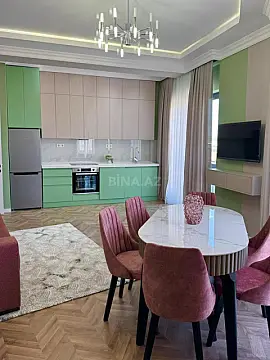 Kirayə verilir 3 otaqlı mənzil 110 m²