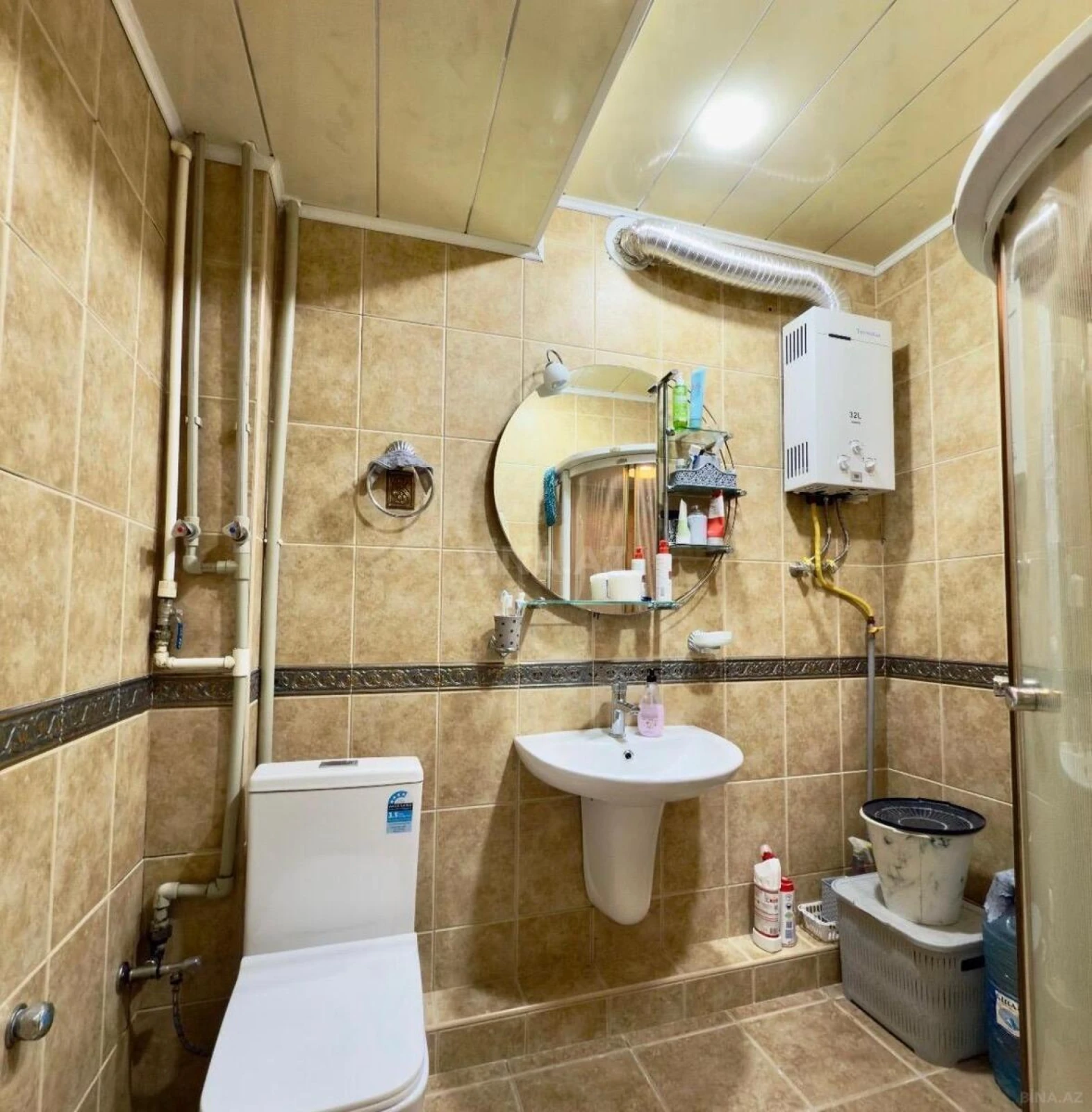 Satılır 4 otaqlı mənzil 90 m²