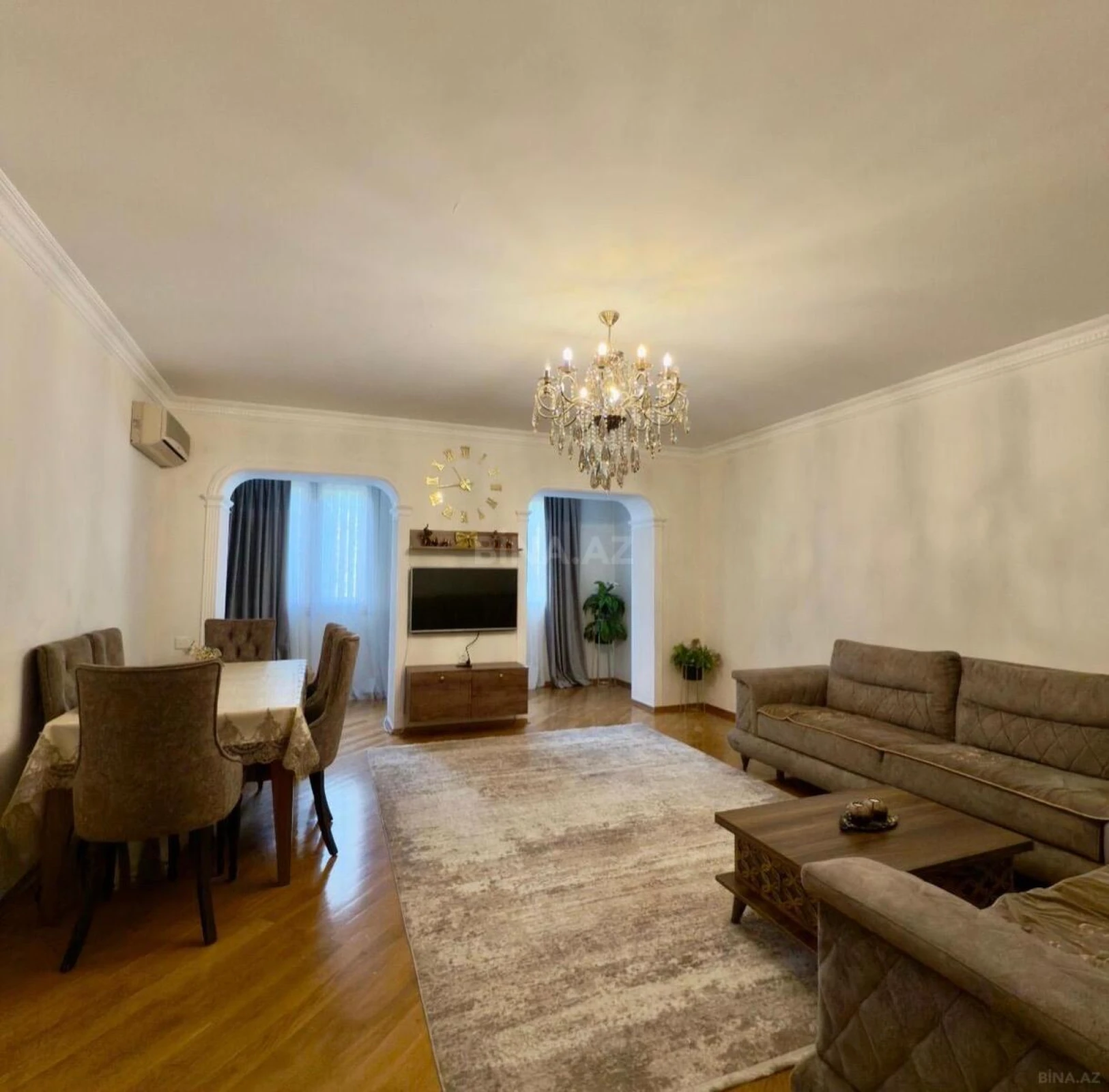 Satılır 4 otaqlı mənzil 90 m²