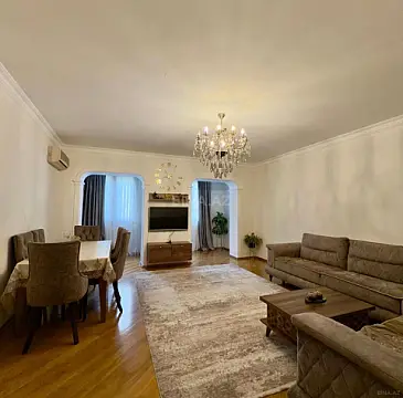 Satılır 4 otaqlı mənzil 90 m²