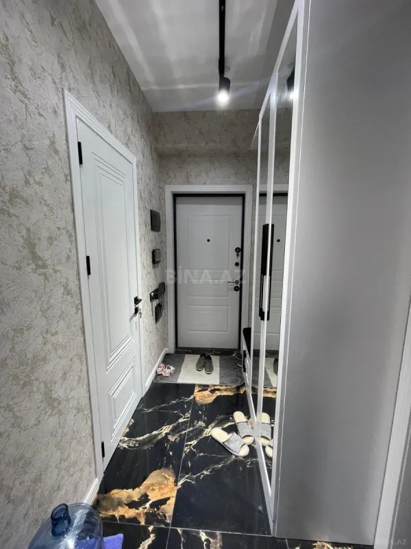 Satılır 2 otaqlı mənzil 66 m²