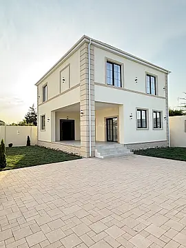 Satılır 5 otaqlı həyət evi 220 m² — Bakı, Mərdəkan 5 otaq 220.00 m²