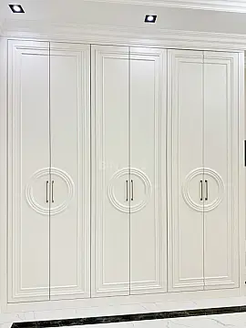 Satılır 3 otaqlı mənzil 132 m²