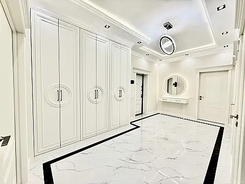 Satılır 3 otaqlı mənzil 132 m² — Bakı 3 otaq 132.00 m²