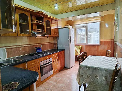 Kirayə verilir 4 otaqlı mənzil 110 m²