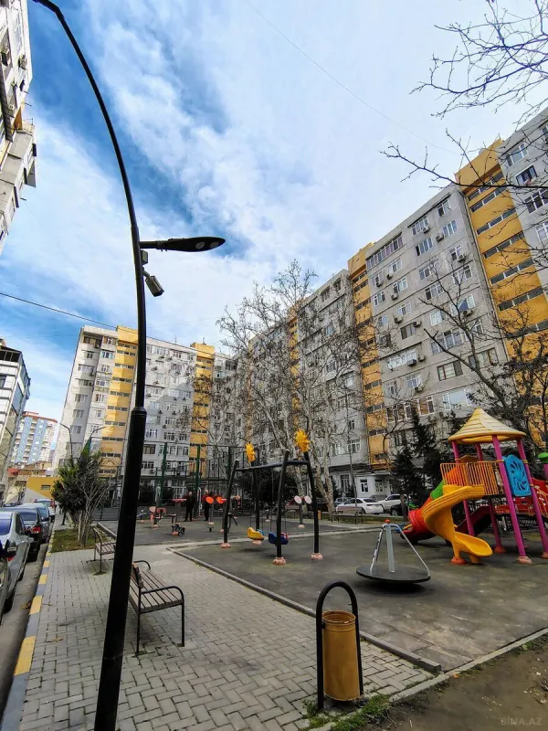 Kirayə verilir 4 otaqlı mənzil 110 m²