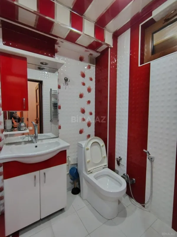 Kirayə verilir 4 otaqlı mənzil 110 m²