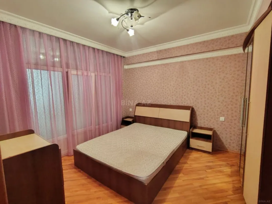 Kirayə verilir 4 otaqlı mənzil 110 m²