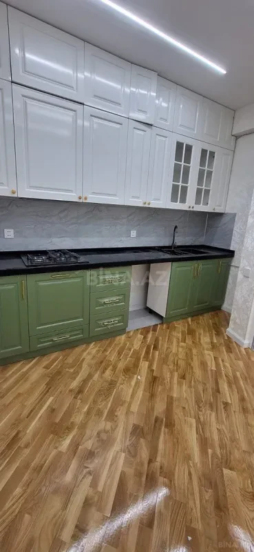 Satılır 3 otaqlı mənzil 100 m²