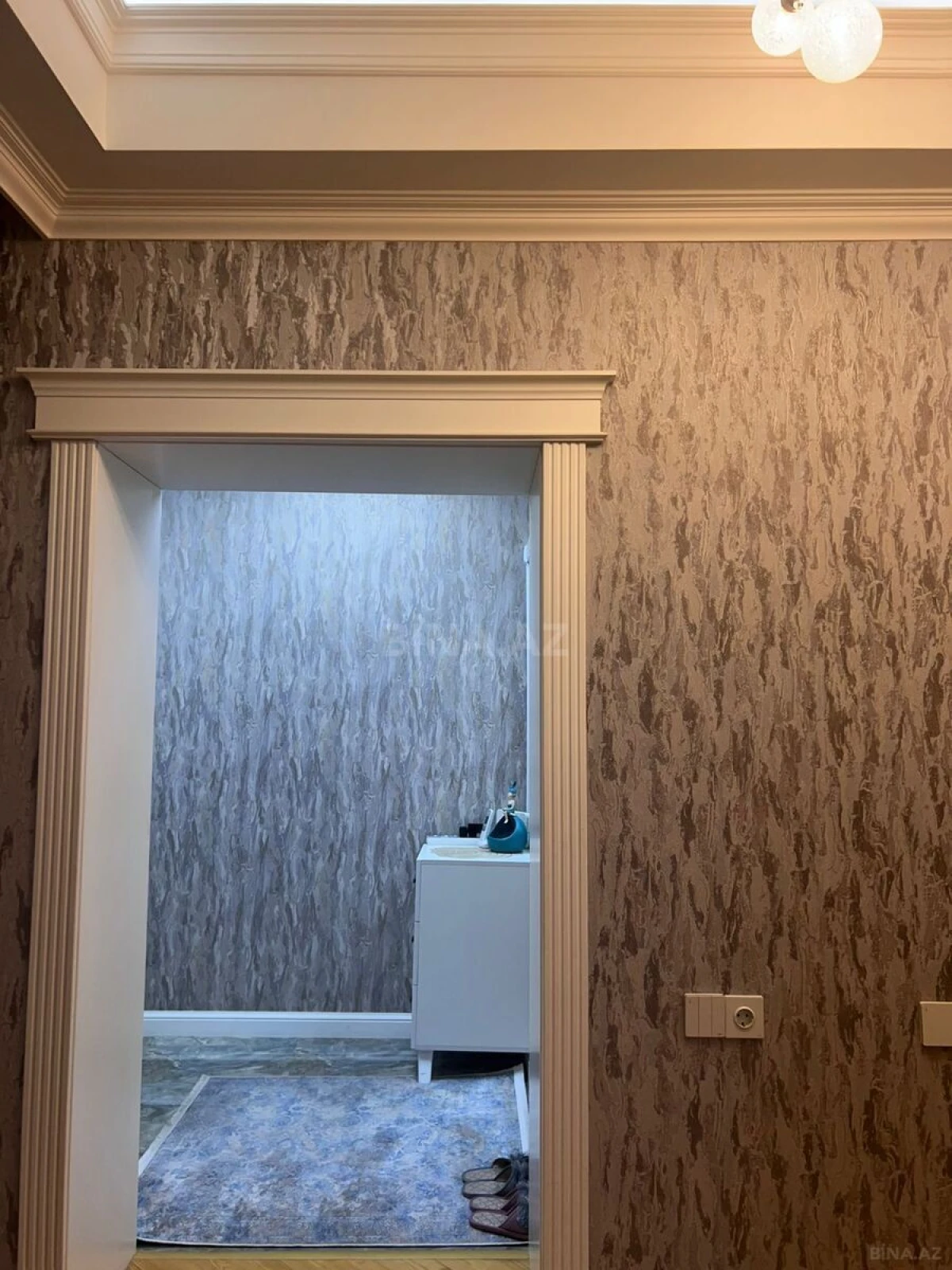 Satılır 3 otaqlı mənzil 110 m²