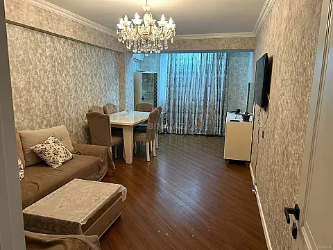 Kirayə verilir 2 otaqlı mənzil 75 m² — Bakı 2 otaq 75.00 m²