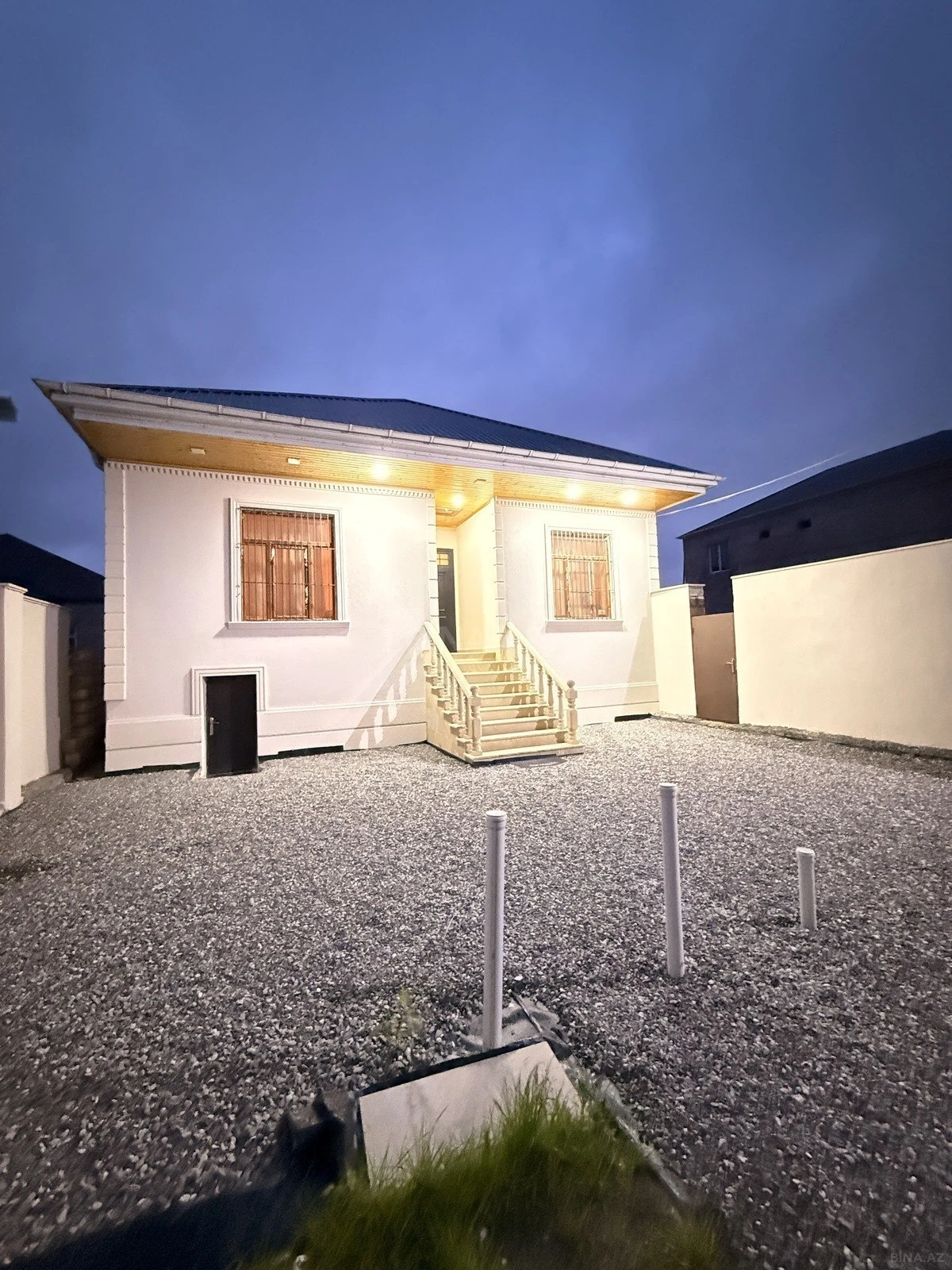 Satılır 3 otaqlı həyət evi 132 m²