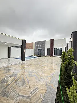 Satılır 4 otaqlı həyət evi 140 m²