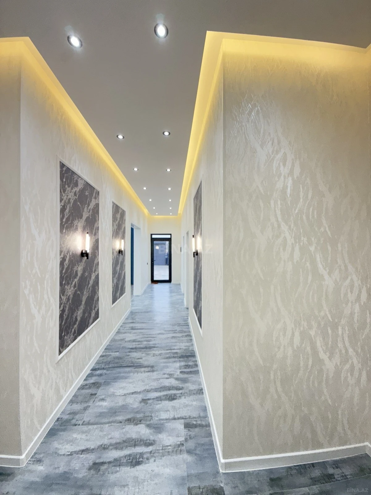 Satılır 4 otaqlı həyət evi 140 m²