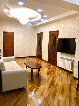 Satılır 3 otaqlı mənzil 103 m²