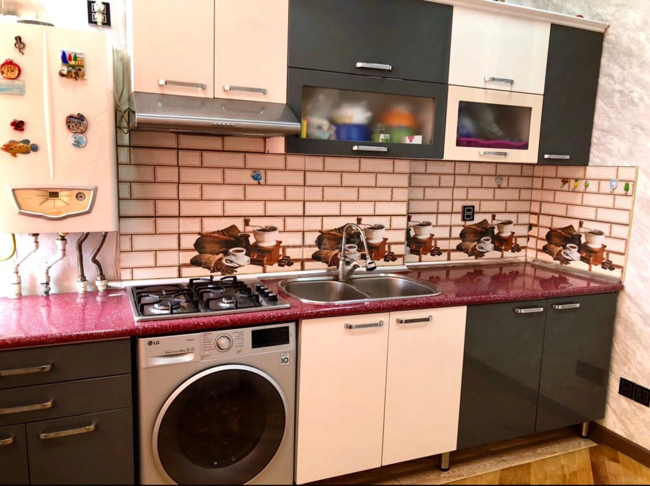 Satılır 3 otaqlı mənzil 103 m²