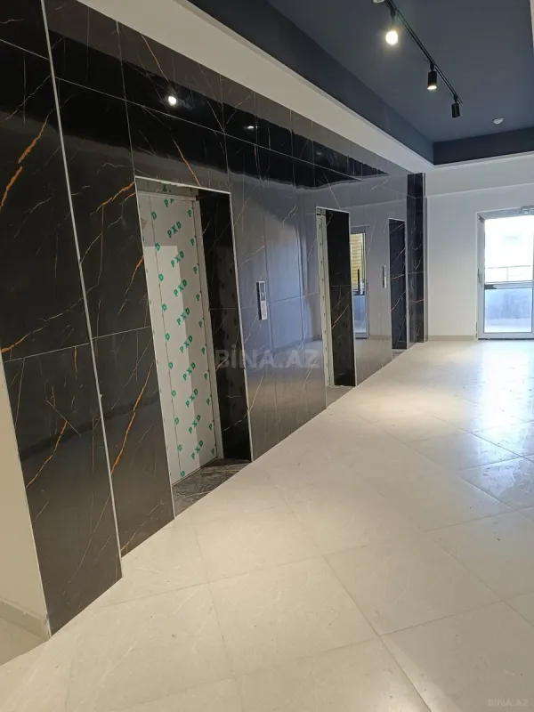 Satılır 3 otaqlı mənzil 112.4 m²