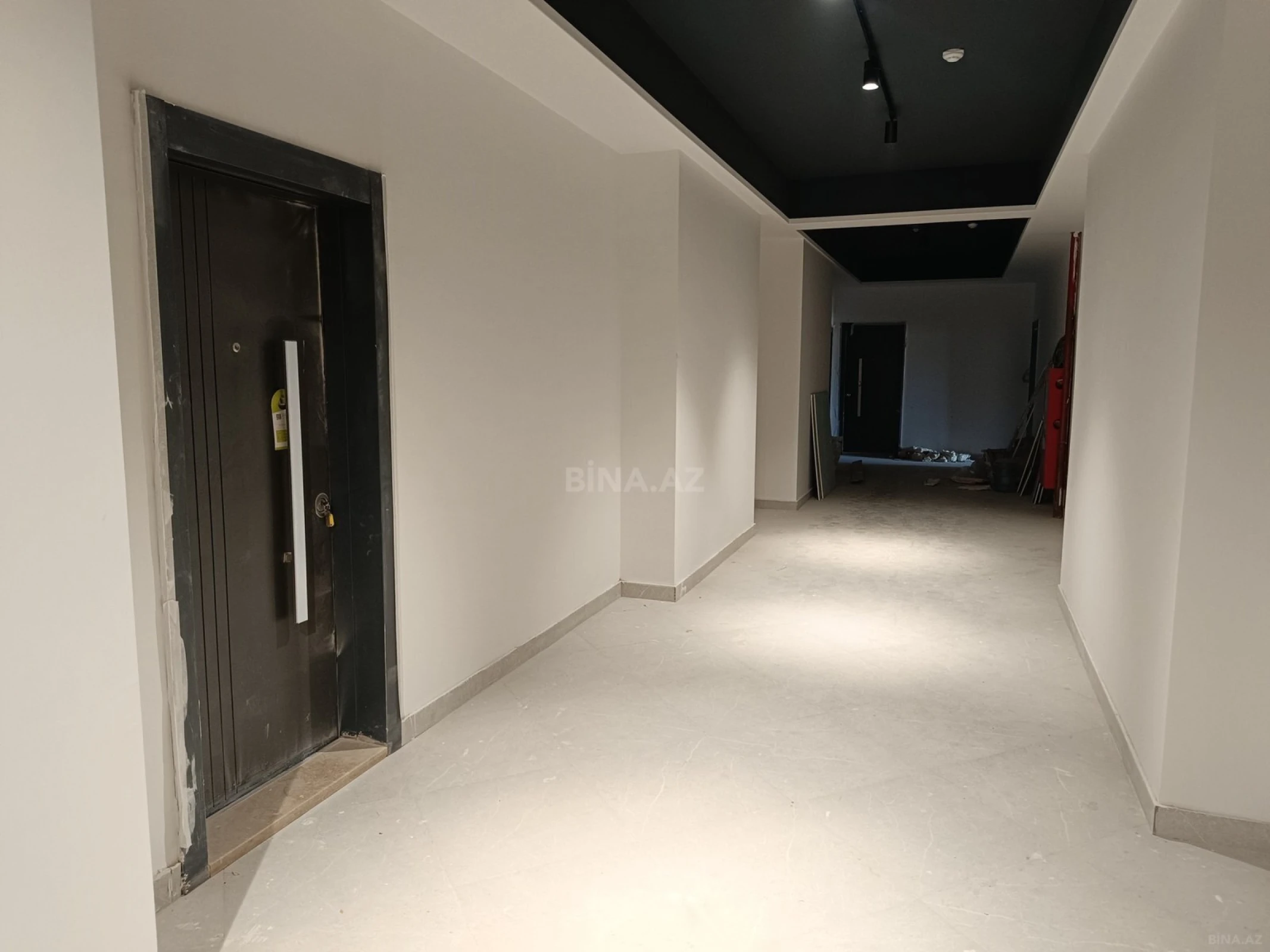 Satılır 3 otaqlı mənzil 112.4 m²