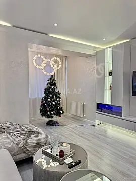 Satılır 3 otaqlı mənzil 117 m²