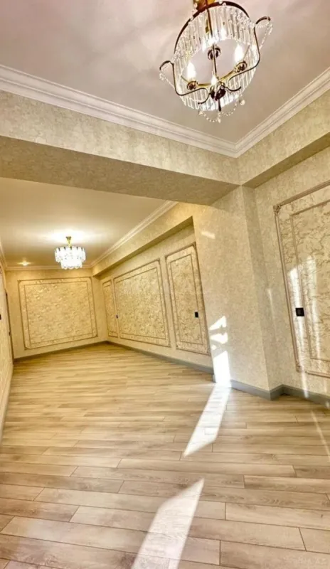 Satılır 2 otaqlı mənzil 78 m²