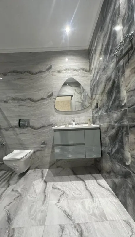 Satılır 2 otaqlı mənzil 78 m²