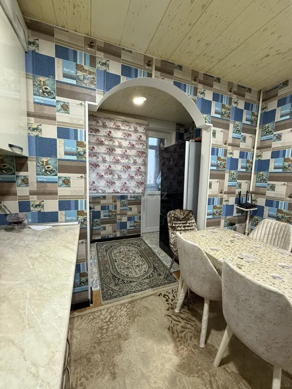 Satılır 2 otaqlı mənzil 65 m²