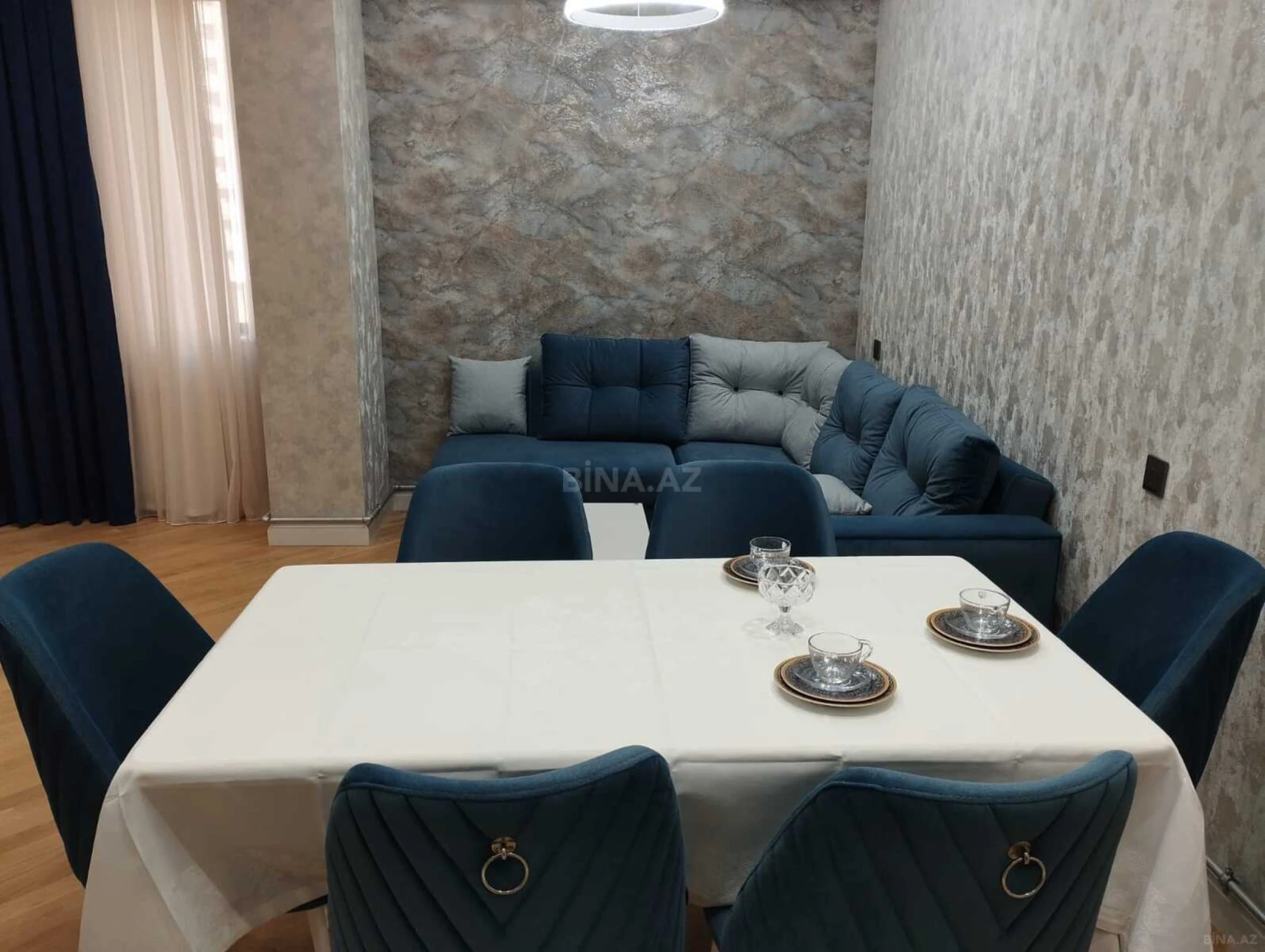 Kirayə verilir 2 otaqlı mənzil 58 m²