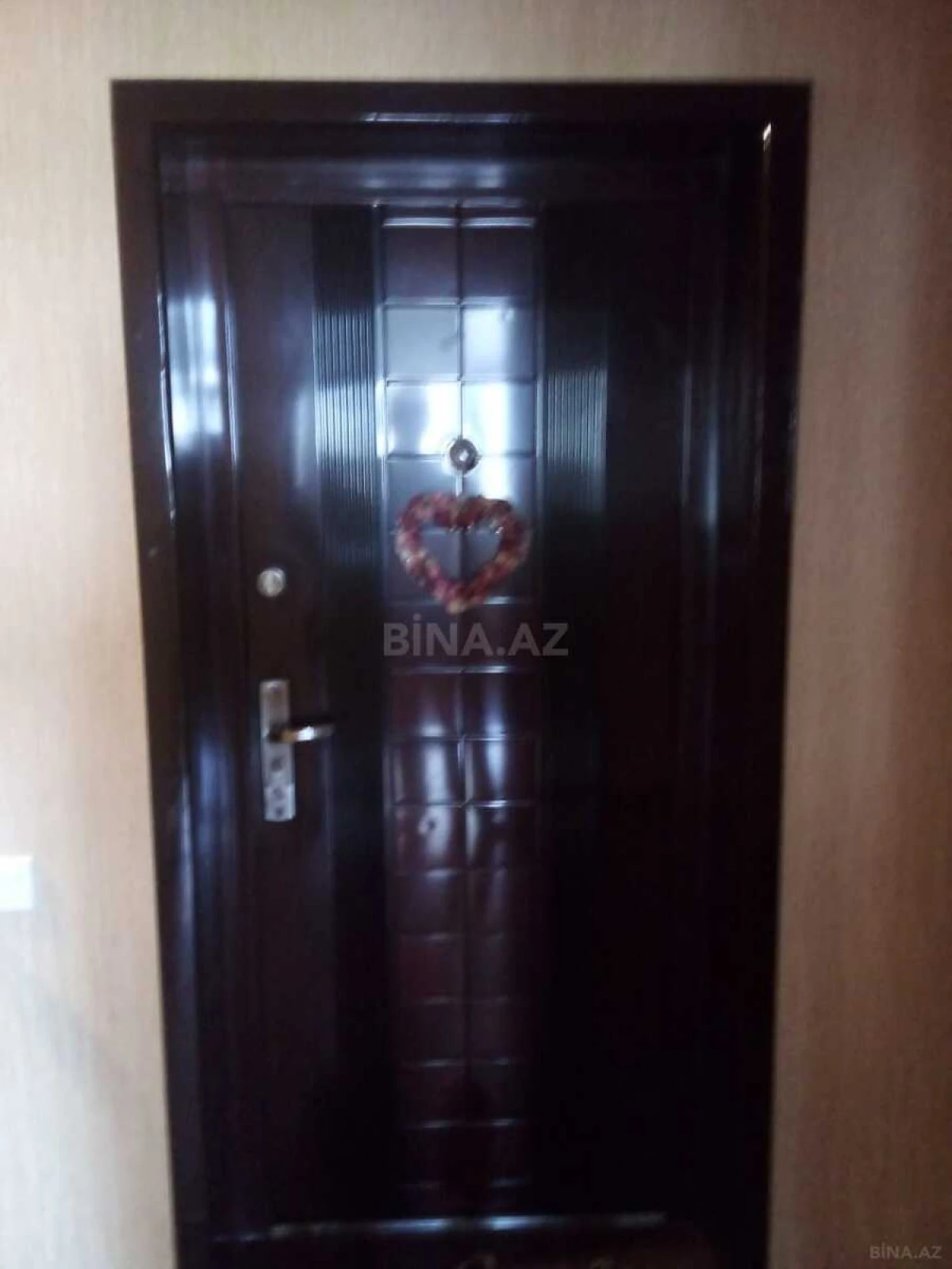 Satılır 2 otaqlı mənzil 80 m²