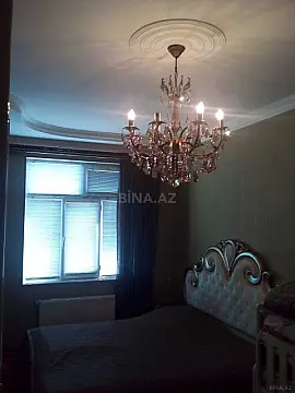 Satılır 2 otaqlı mənzil 80 m²