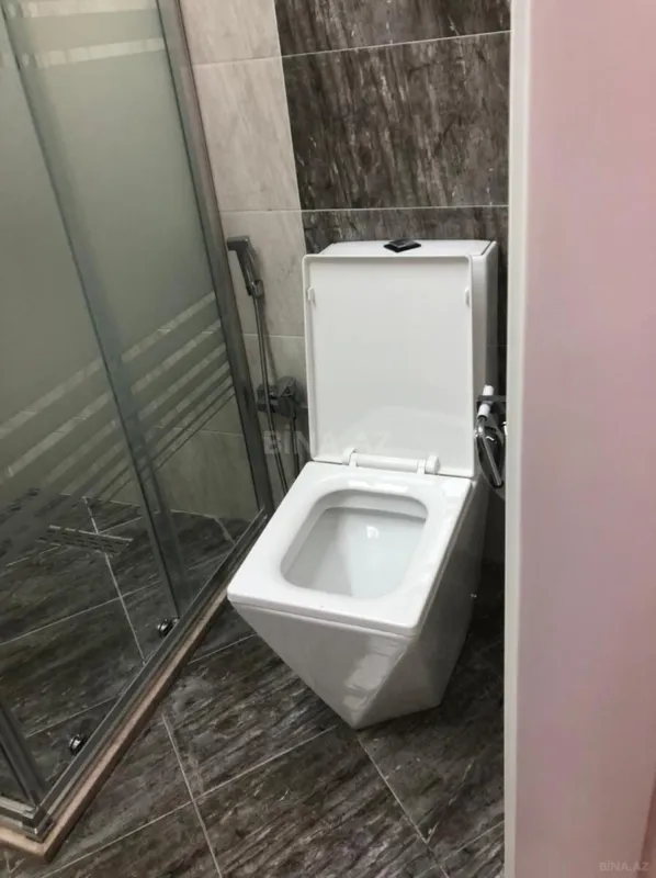 Kirayə verilir 3 otaqlı mənzil 100 m²