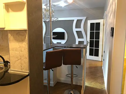 Kirayə verilir 3 otaqlı mənzil 100 m²