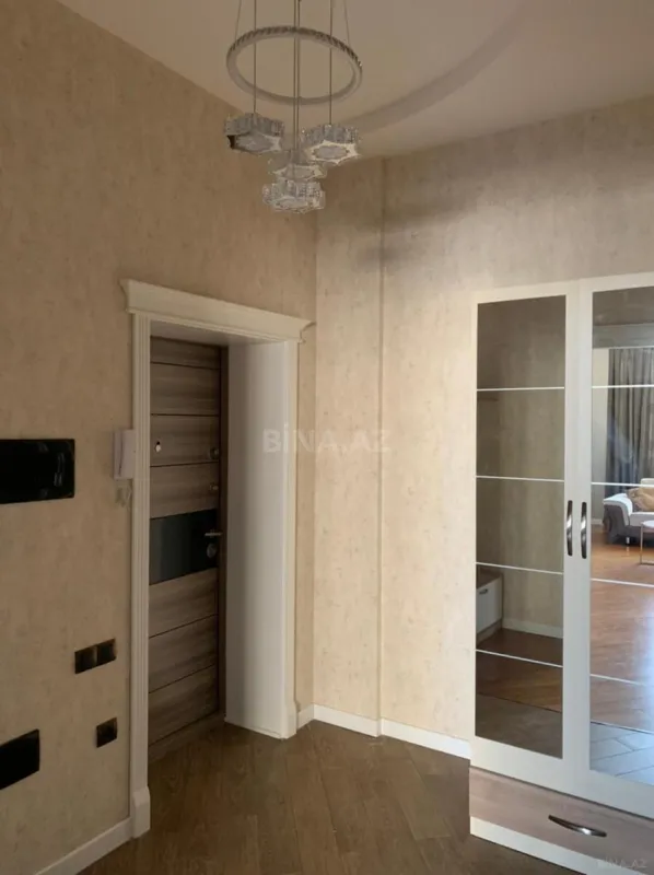Kirayə verilir 3 otaqlı mənzil 100 m²