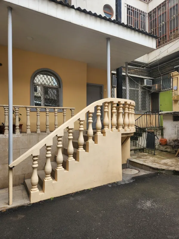 Kirayə verilir 2 otaqlı ofis 65 m²