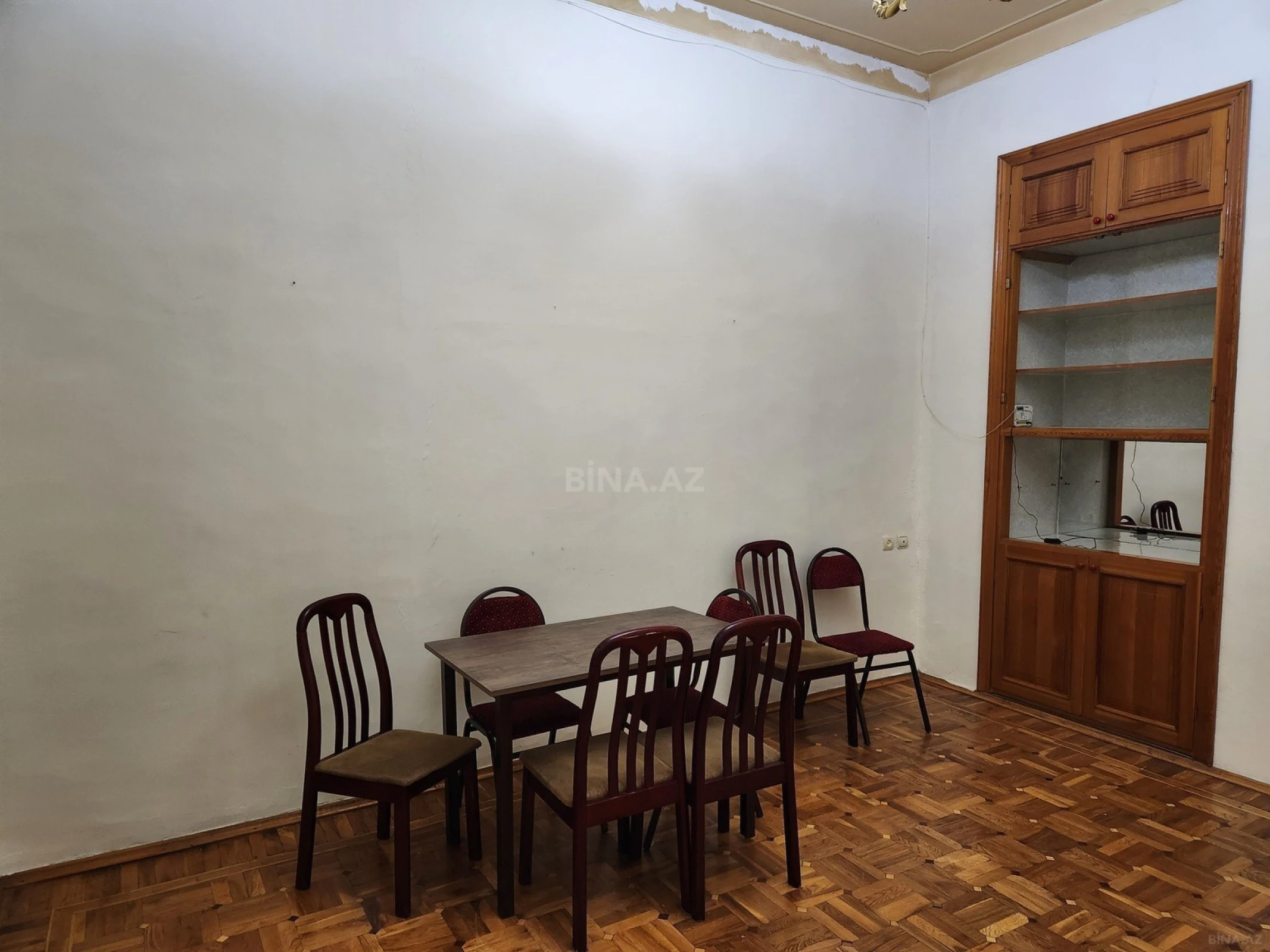 Kirayə verilir 2 otaqlı ofis 65 m²