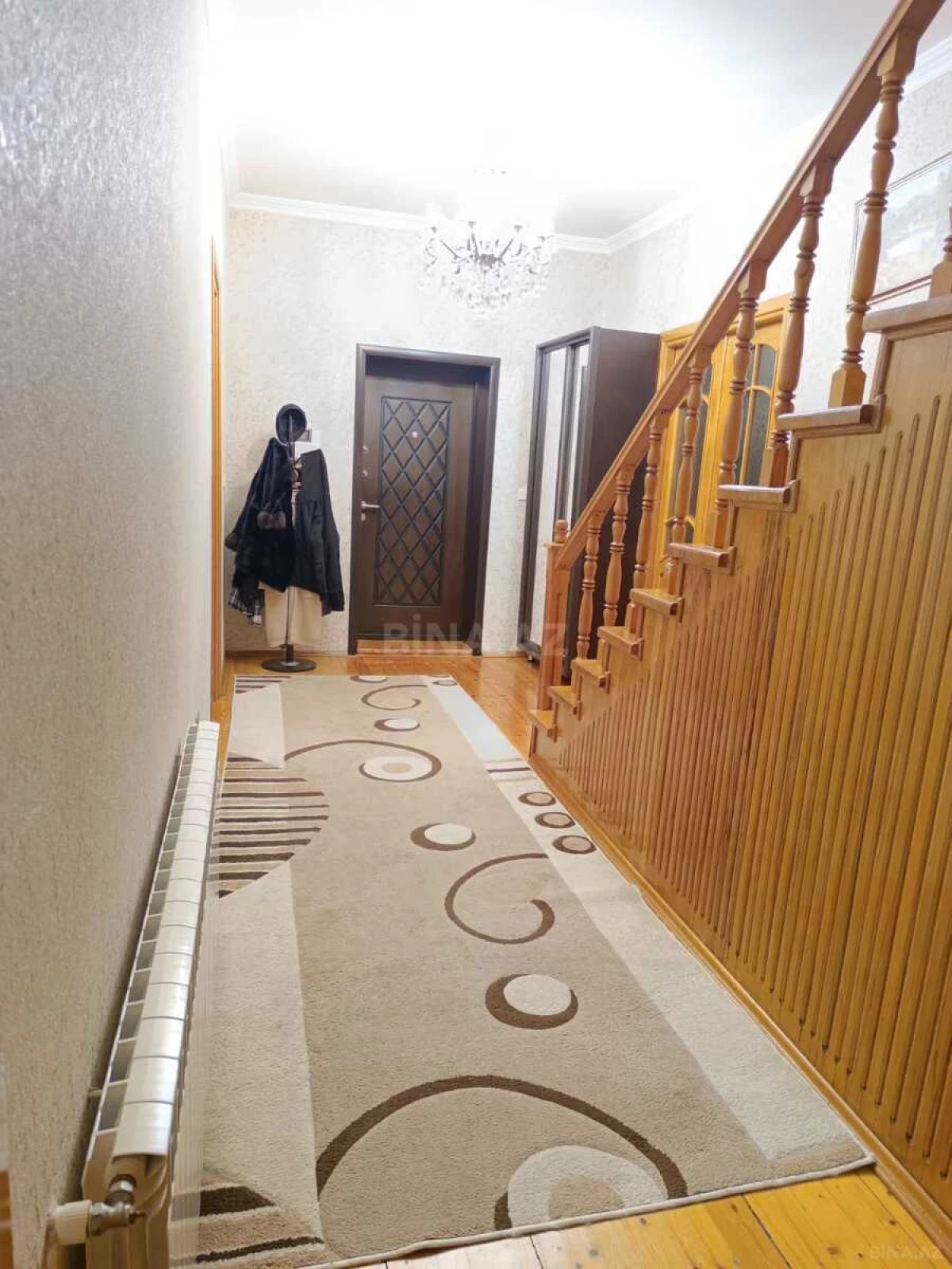 Satılır 6 otaqlı həyət evi 314 m²