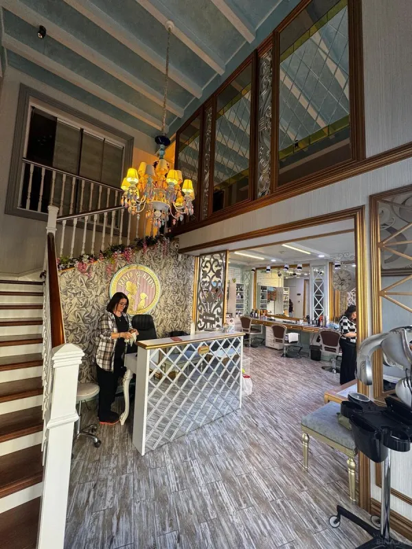 Kirayə verilir obyekt 180 m²