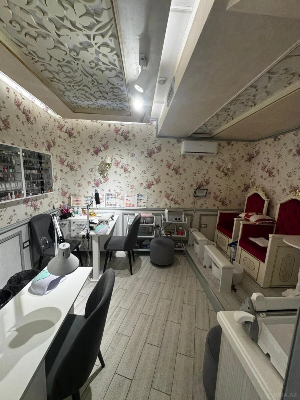 Kirayə verilir obyekt 180 m²