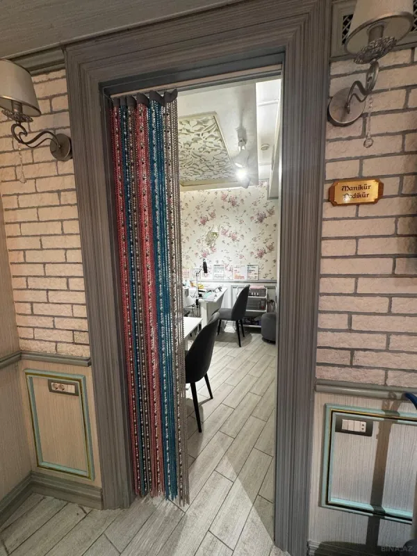 Kirayə verilir obyekt 180 m²