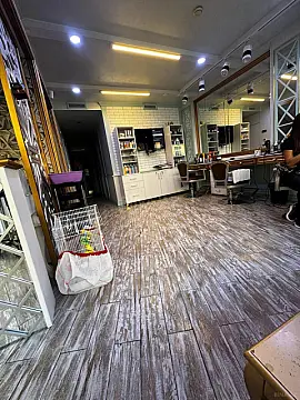 Kirayə verilir obyekt 180 m²