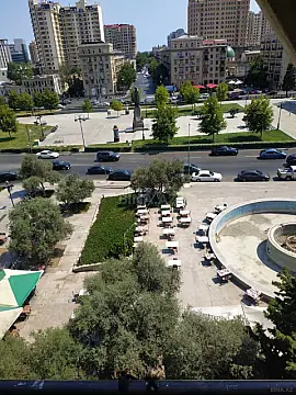 Satılır 3 otaqlı mənzil 80 m²