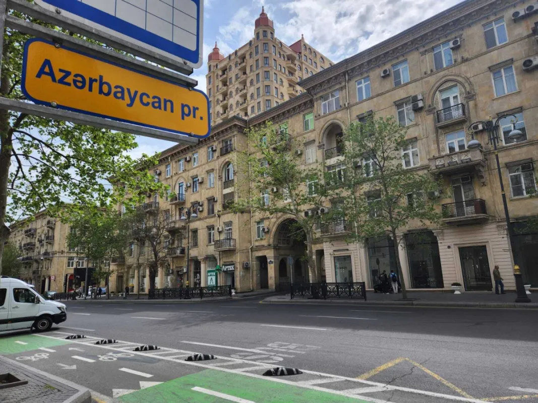 Satılır 3 otaqlı mənzil 80 m²