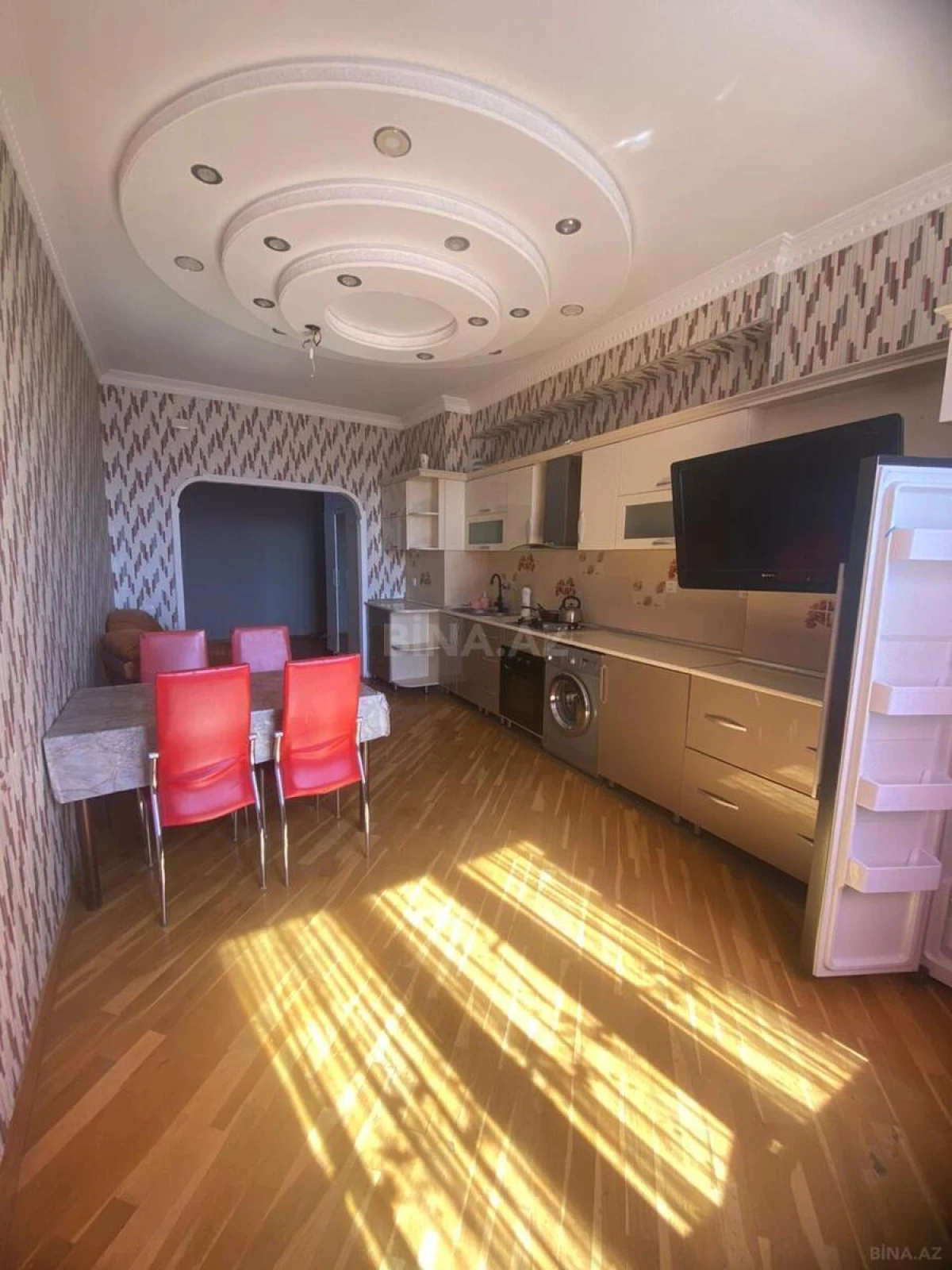 Satılır 3 otaqlı mənzil 95 m²