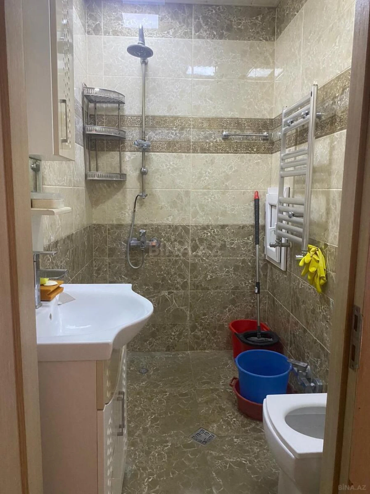 Satılır 3 otaqlı mənzil 95 m²