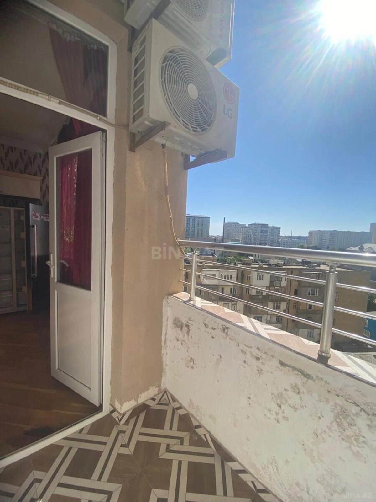Satılır 3 otaqlı mənzil 95 m²