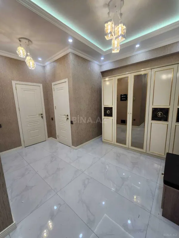 Kirayə verilir 3 otaqlı mənzil 120 m²