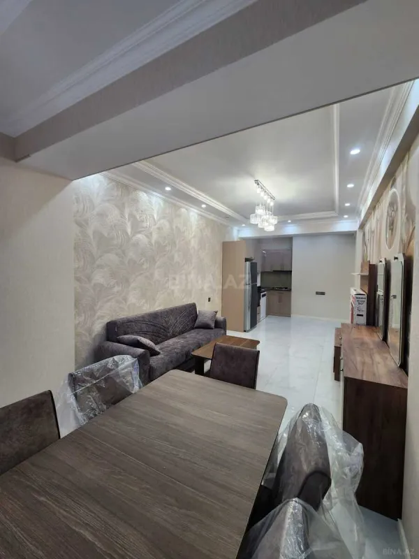 Kirayə verilir 3 otaqlı mənzil 120 m²