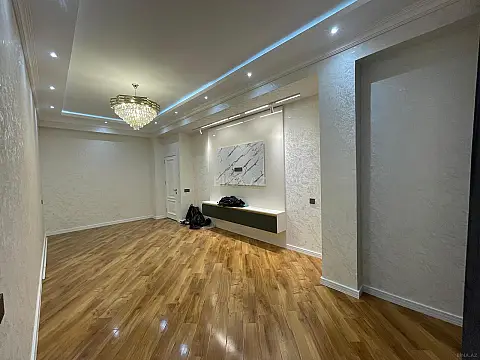 Satılır 3 otaqlı mənzil 100 m² — Bakı, Əhmədli 3 otaq 100.00 m²