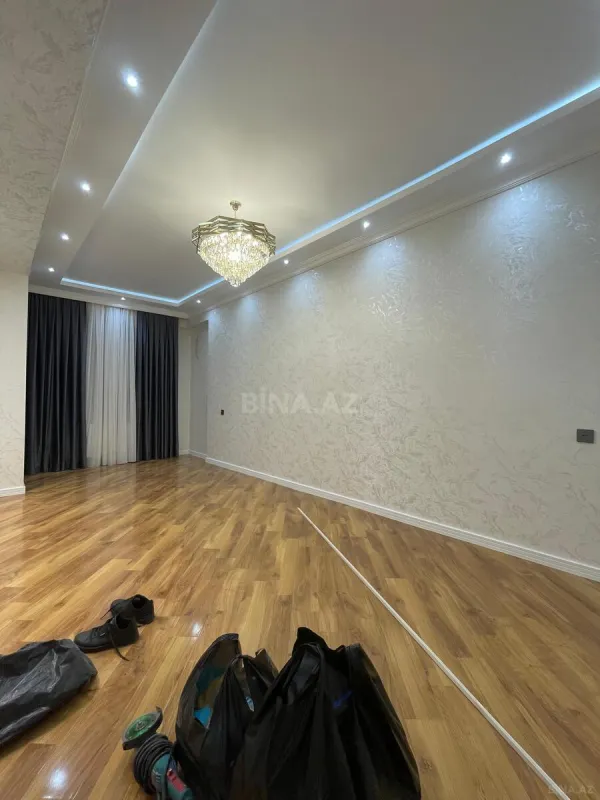 Satılır 3 otaqlı mənzil 100 m²